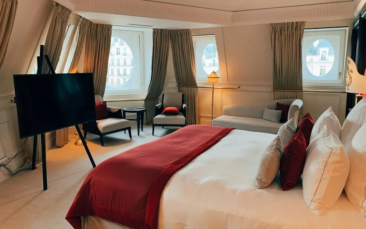 Zimmerkategorien im Hotel: Der Vergleich